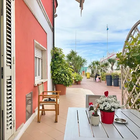 Lejlighed House Gelsomino Lido di Camaiore