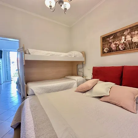 House Gelsomino * Lido di Camaiore